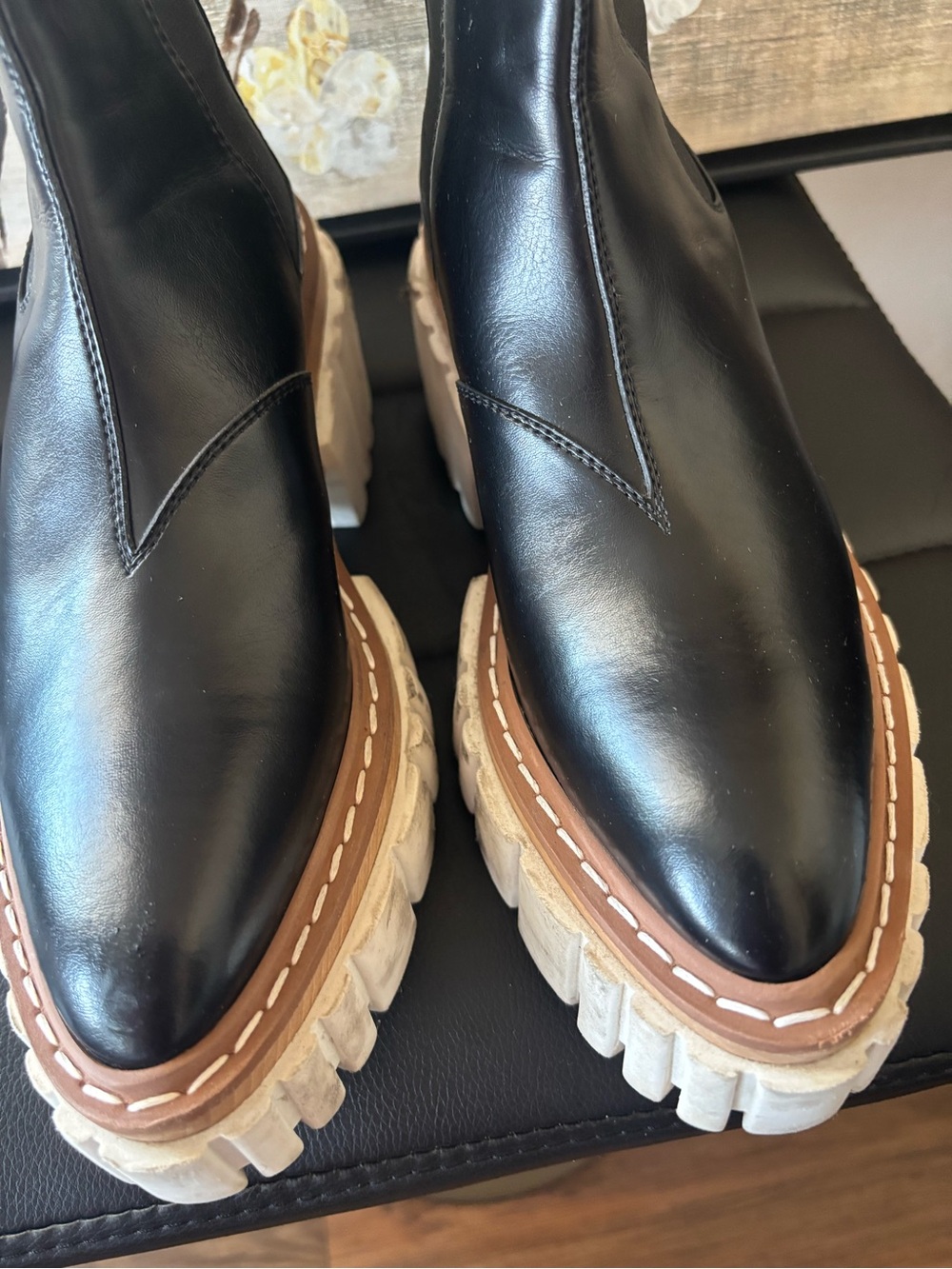 Stella McCartney Black Leather Lace-Up Platform Boots with White Chunky Sole - Picture 8 of 14